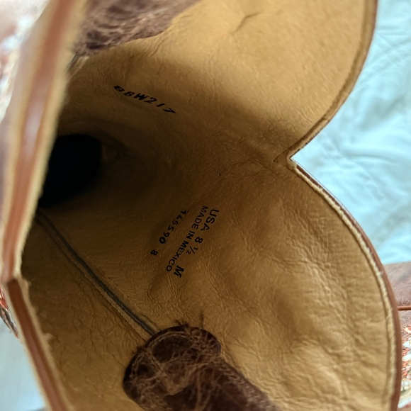 Shyanne Floral Embroidered Tan Heeled Boots - Picture 4 of 7